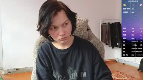 Snapshot of esajukyy chatting on 04.28.26 esajukyy online show from 04.28.26