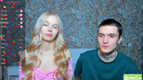 Snapshot of eshcka chatting on 04.29.26 Megan and Brad online show from 04.29.26