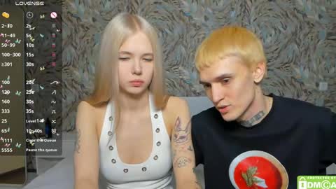 Snapshot of eshcka chatting on 05.28.26 Megan and Brad online show from 05.28.26