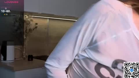 EshleGreen online show from 03.10.26