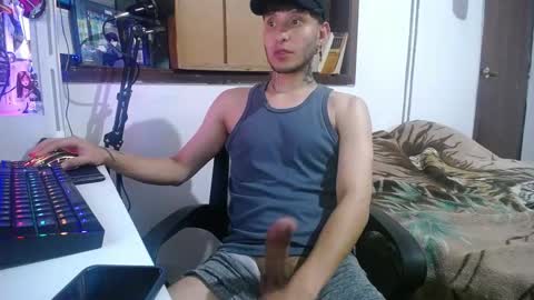 Snapshot of esjrobles chatting on 12.13.24 Esteban online show from 12.13.24