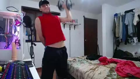 Snapshot of esjrobles chatting on 01.18.25 Esteban online show from 01.18.25