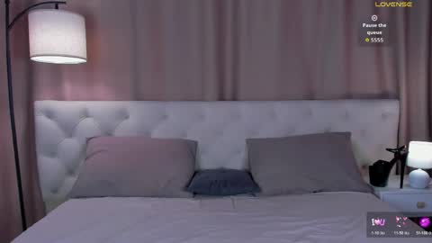 esme_fox online show from 05.19.26