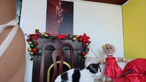 Esmeralda  online show from 12.18.25