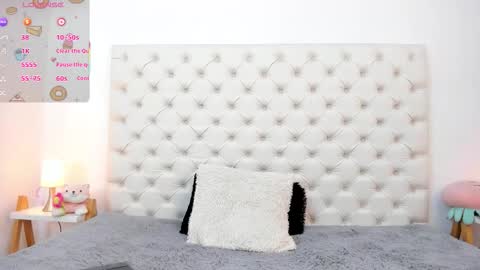 esmeralda  online show from 01.08.26