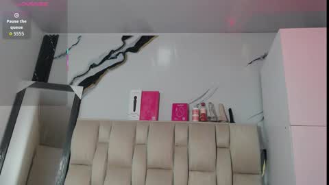 Snapshot of esmeralda_bk chatting on 12.04.25 esmeralda_bk online show from 12.04.25