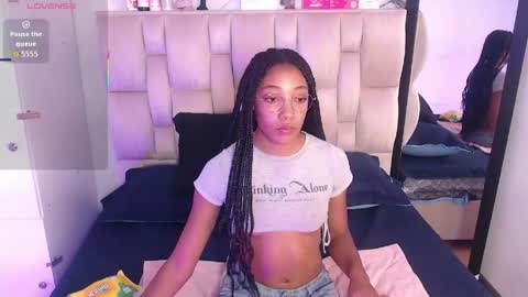 Snapshot of esmeralda_bk chatting on 05.12.26 esmeralda_bk online show from 05.12.26