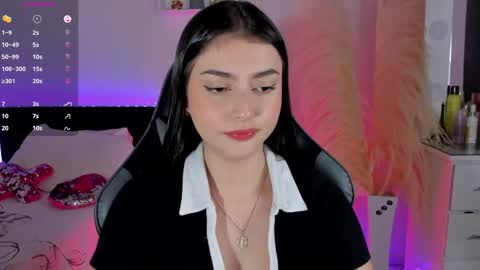 Esmeralda  online show from 03.09.25