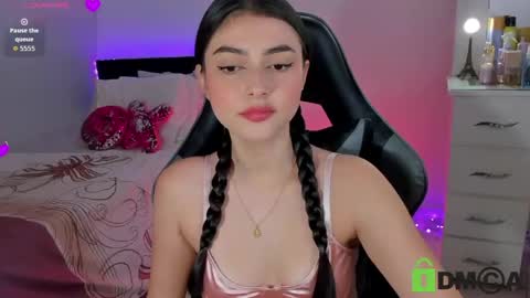 Esmeralda online show from 05.23.26