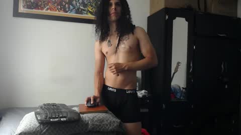 Esnider online show from 06.06.26