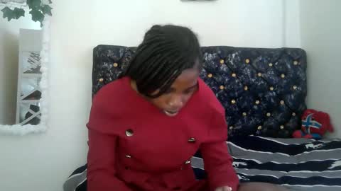 Snapshot of essysweet26 chatting on 05.27.26 TESSY online show from 05.27.26