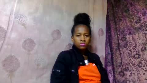 Snapshot of estancelee chatting on 07.13.26 estancelee online show from 07.13.26