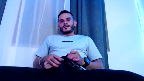 Esteban Fernandez online show from 12.15.24