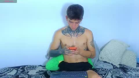 Snapshot of estebanchar_ chatting on 07.11.26 Esteban independent model online show from 07.11.26