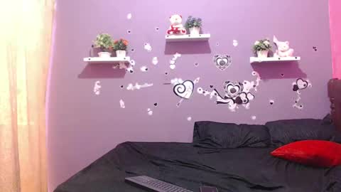 Snapshot of estefania_5 chatting on 01.29.25 Estefania 5 online show from 01.29.25