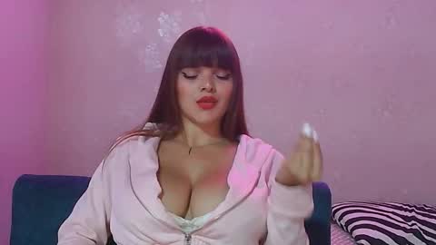 Snapshot of estefaniia__121 chatting on 01.07.26 Estefa online show from 01.07.26