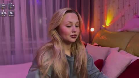 Snapshot of estella_elwood chatting on 02.27.26 Estella online show from 02.27.26