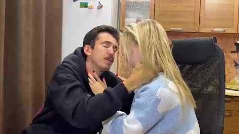 Ester online show from 09.29.25