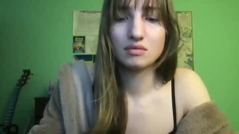 Esther Grey online show from 02.23.25