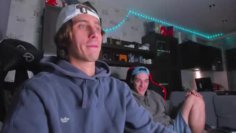 LOUIS online show from 10.04.25