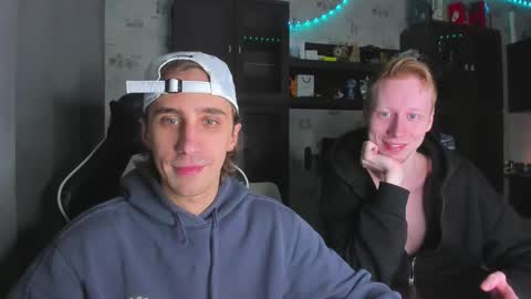 LOUIS online show from 11.30.25