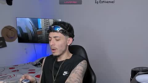 estivenvel online show from 11.12.25