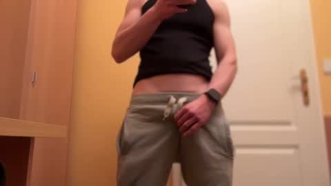 Tom online show from 01.07.25