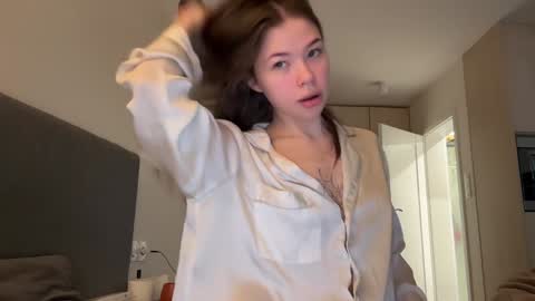 nika 3 online show from 01.18.25