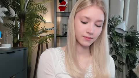 Snapshot of eternity_cuite chatting on 05.02.26 Natalie online show from 05.02.26