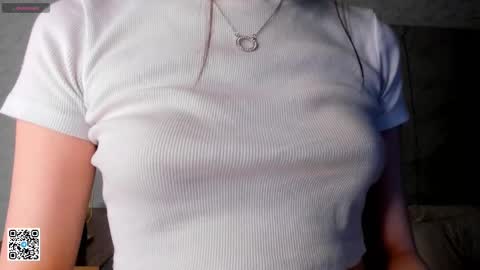 Snapshot of ethalfrost chatting on 03.06.25 Dana today my first day online show from 03.06.25