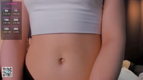 Snapshot of ethalfrost chatting on 03.11.25 Dana today my first day online show from 03.11.25