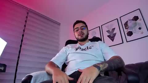 ethan_greacee online show from 02.17.26