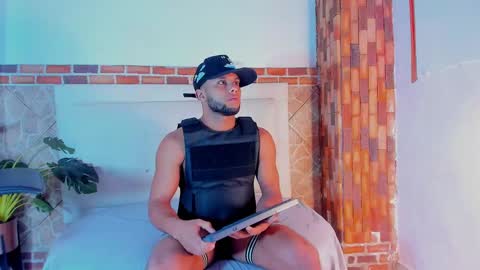 ethan helmut online show from 01.10.25