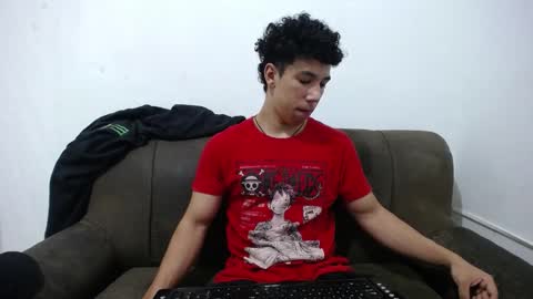 Snapshot of ethan_noir chatting on 02.09.25 Ethan Noir online show from 02.09.25