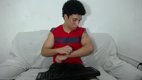 Snapshot of ethan_noir chatting on 02.20.25 Ethan Noir online show from 02.20.25