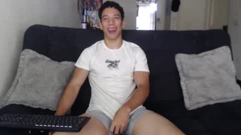 Snapshot of ethan_noir chatting on 01.09.26 Ethan Noir online show from 01.09.26