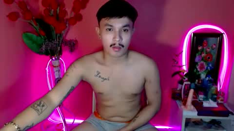 Snapshot of ethan_uwuxx chatting on 09.09.25 DAVE online show from 09.09.25