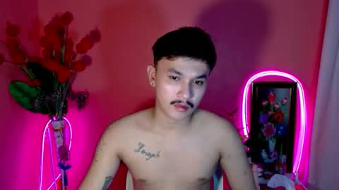 Snapshot of ethan_uwuxx chatting on 09.12.25 DAVE online show from 09.12.25