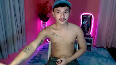 Snapshot of ethan_uwuxx chatting on 10.02.25 DAVE online show from 10.02.25