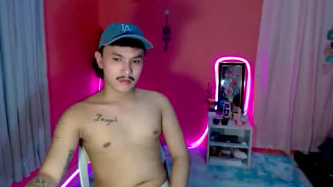 Snapshot of ethan_uwuxx chatting on 10.05.25 DAVE online show from 10.05.25