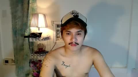 Snapshot of ethan_uwuxx chatting on 03.15.26 DAVE online show from 03.15.26