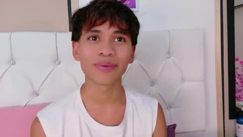 Ethan online show from 04.08.26