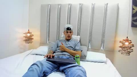 Mauricio Marin Antia online show from 02.27.26