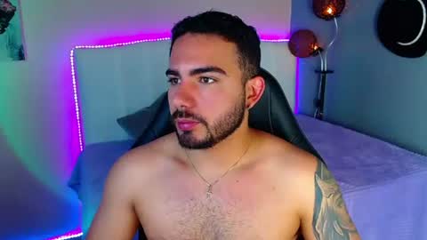 Snapshot of ethanhairy chatting on 07.09.26 Ethan online show from 07.09.26