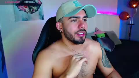 Snapshot of ethanhairy chatting on 07.18.26 Ethan online show from 07.18.26