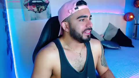Snapshot of ethanhairy chatting on 07.20.26 Ethan online show from 07.20.26