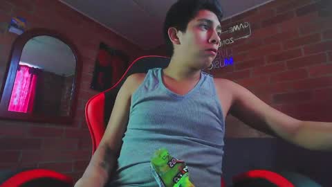 Snapshot of ethann2_ chatting on 03.31.26 ethann2_ online show from 03.31.26