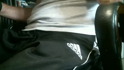 Snapshot of euripidese chatting on 10.23.25 euripidese online show from 10.23.25