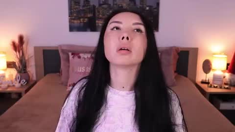 Snapshot of eva__si chatting on 07.19.26 Eva online show from 07.19.26
