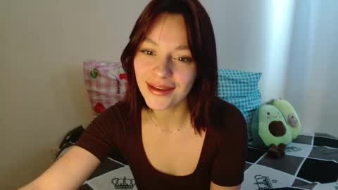 Snapshot of eva_avea chatting on 03.10.26 Vanellope online show from 03.10.26